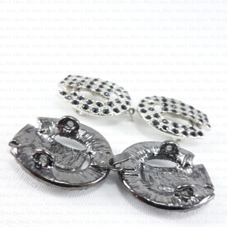 Ozdobne zapięcie  - metalowe nr 1579