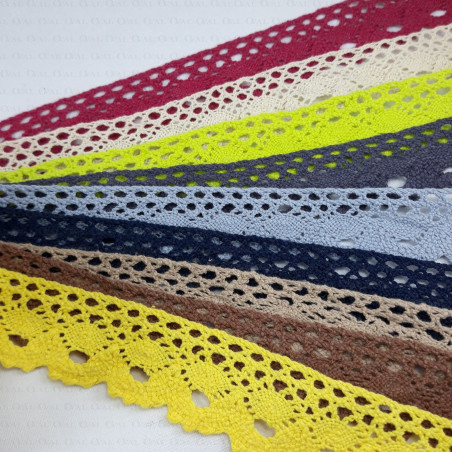 Koronka bawełniana 30mm  różne kolory 2569