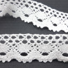 Cotton lace 30mm/1 yard various colours 2569