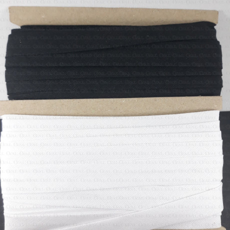 White, black cotton trimming 18mm / 20m 2590