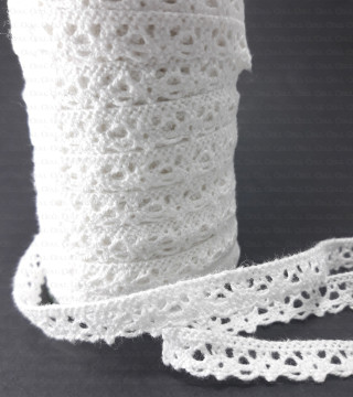 Koronka bawełniana 9mm/25m  1556