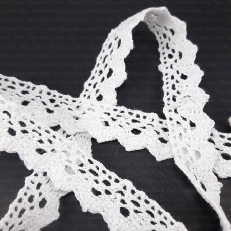 Cotton lace scallop D 15mm /1 or 25 yards 345