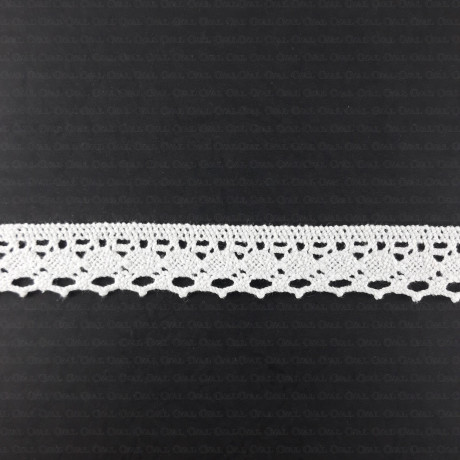 Cotton lace 18mm/20 yards white 2622