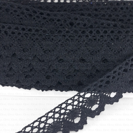 Cotton lace 30mm/25 yards 2633