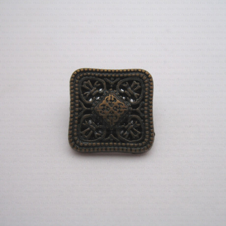 Plastic button 18mm / 10 or 144 pcs 587