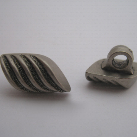 Plastic button, pack of 10 pcs, 16x9 mm, no. 588