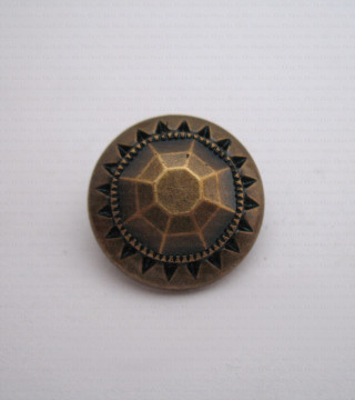 Plastic button 21mm no. 596