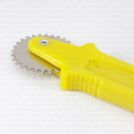 Crimping wheel 11.5 cm 2698