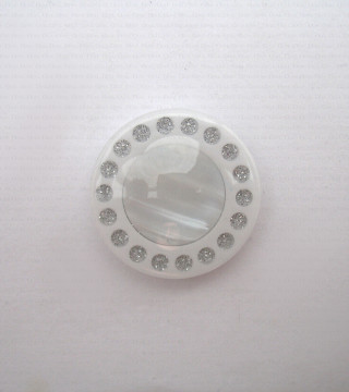 Polyester button 30mm no. 625