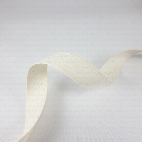 Cotton herringbone tape, ecru 50m 2746