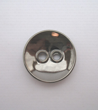 Plastic button 34mm no. 632