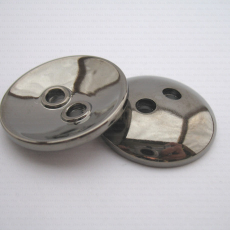 Plastic button 34mm no. 632