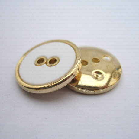 Plastic button 20mm no. 633