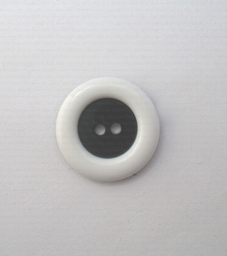 Guzik plastikowy 30mm nr.646