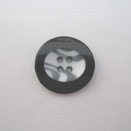 Guzik plastikowy 25mm nr.647