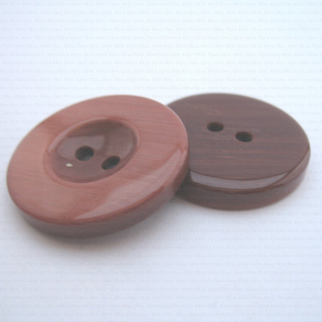 Polyester button 34mm no. 653