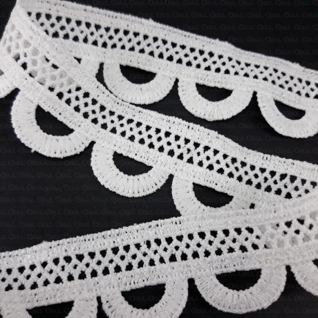Guipure lace 30mm /1m ecru 324
