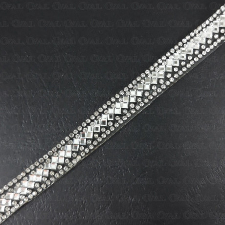 taśma z kryształkami 13mm/1yard 1818