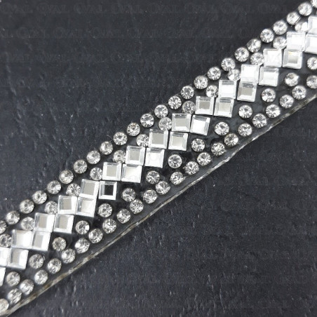 Taśma termo z kamieniami 13mm/1yard 1818