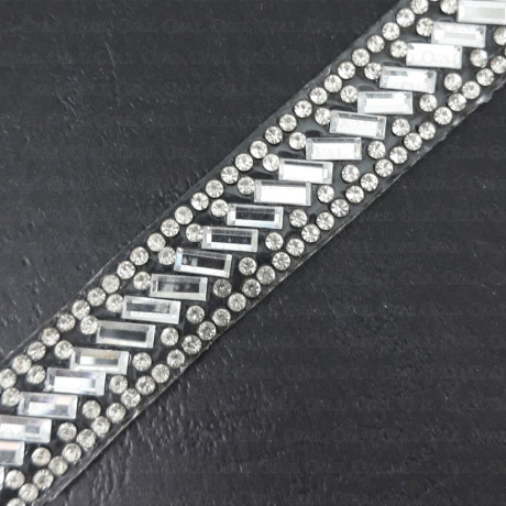 Taśma termo zkamieniami 13mm/1yard 1818