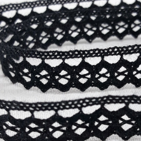 Cotton lace 14 mm/1 yard 2005