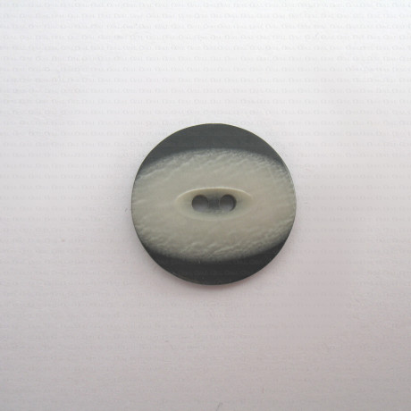 Plastic button Pack of 10 pcs. 20mm no. 675