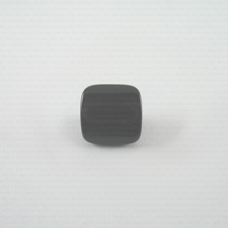 Guzik plastikowy Pakiet 10 szt. 15mm nr.682