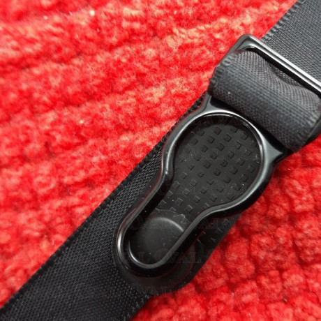 metalowe żabki do pończoch