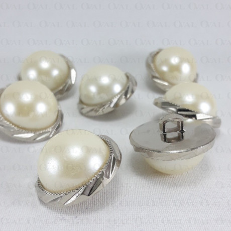 Plastic button with pearl 25mm no. 718