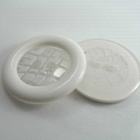 Plastic button 51mm no. 746