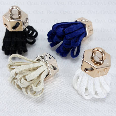 Fringes made of eco-suede 3015