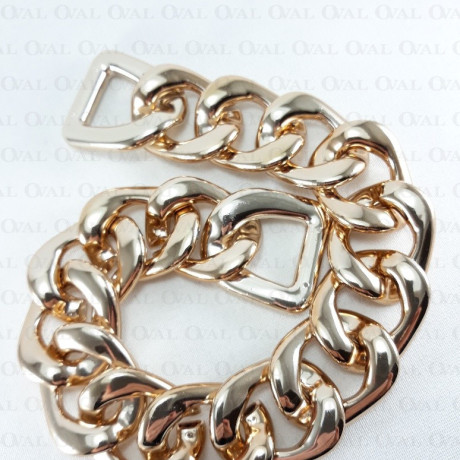 Łańcuch plastikowy 28mm x33mm  1493