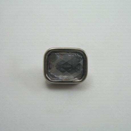 Guzik plastikowy Pakiet 10szt. 8x10mm nr 846