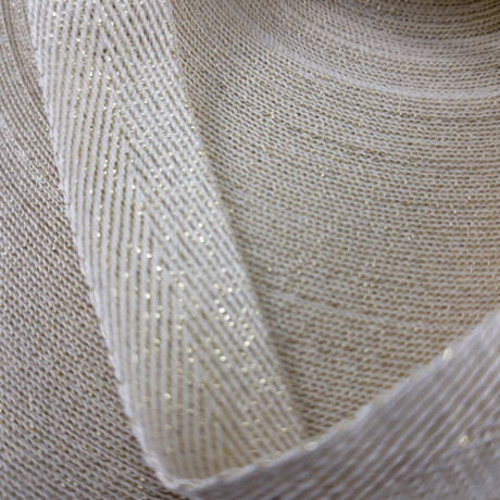 Decorative herringbone ribbon with gold 15mm / 1 or 100m 3176