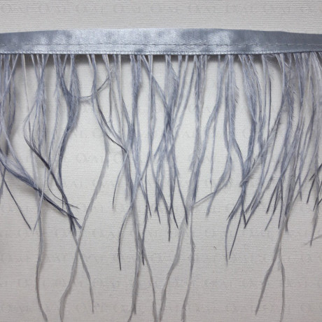 Feathers on grey tape 11cm 3180