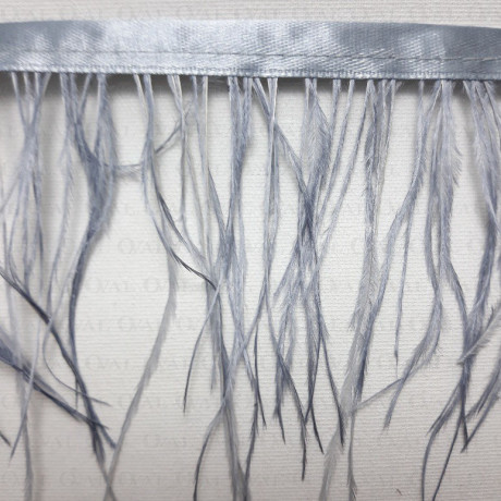 Feathers on grey tape 11cm 3180