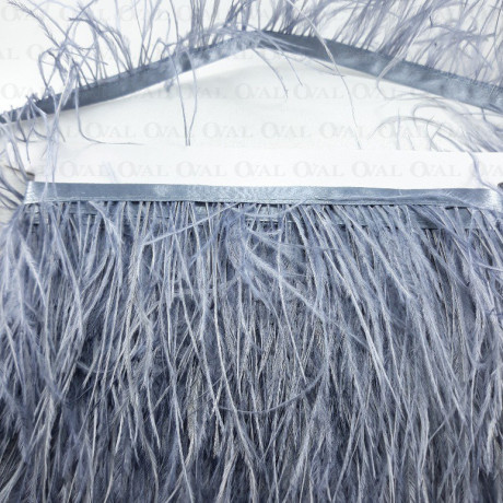 Feathers on grey tape 11cm 3180