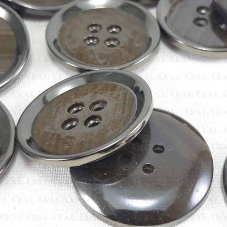 Guzik poliestrowy 25mm,31mm    894