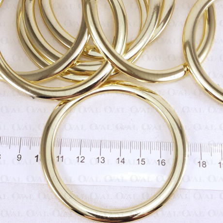 Golden plastic ring 60mm/1pc 3247