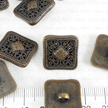 Plastic button 18mm / 10 or 144 pcs 587