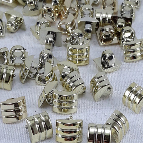 Guzik plastikowy  10 lub 144szt.  3294