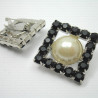 Decorative brooch with pearl no. 776