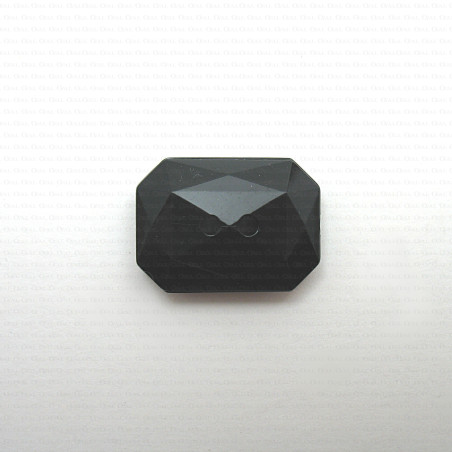 Plastic button 18x25mm no. 923