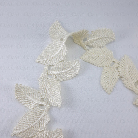 Lace 50mm /1y ecru 3500