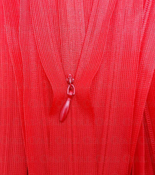 Zamki kryte d818 czerwień różne długości    3530