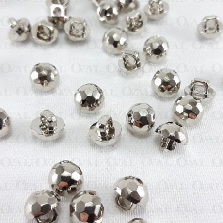 Guzik plastikowy 8mm/10szt   612