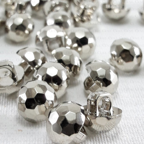 Guzik plastikowy 8mm/10szt   612