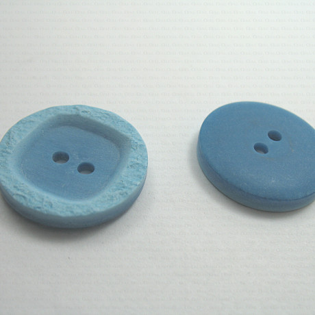 Guzik poliestrowy Pakiet 10szt. 21mm nr 1067