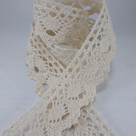 Cotton lace 30mm/1 yard ecru 3717