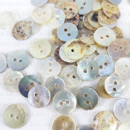 Button made of natural shell J 10.2mm/200pcs 3733
